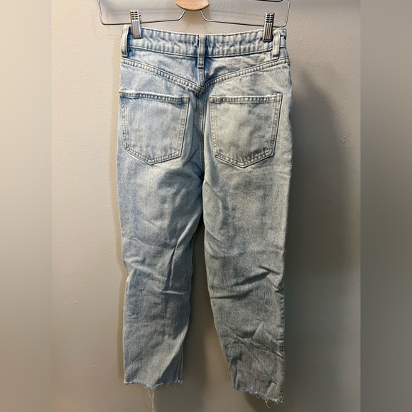 Zara denim STRAIGHT LEG AND UNFINISHED HEM jeans size 25 used - Picture 3 of 5